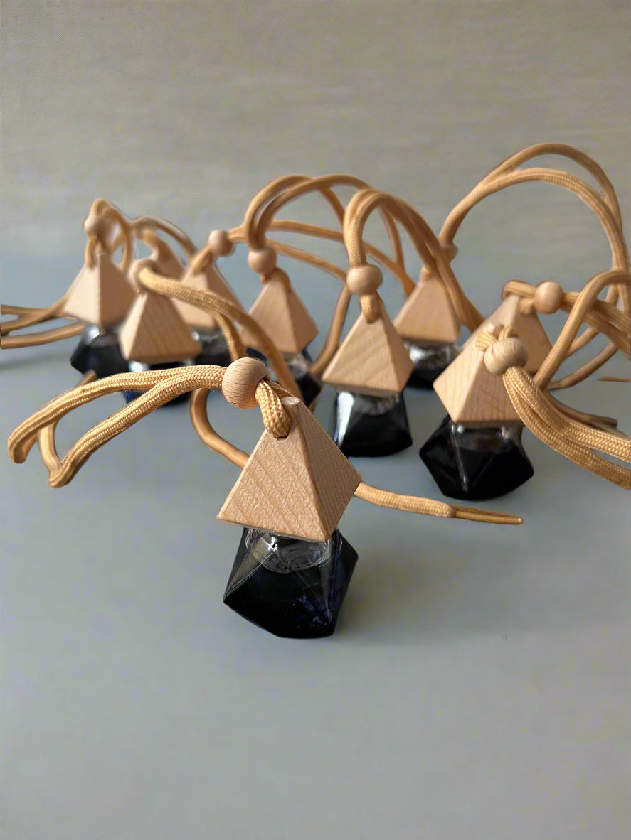 Decorative car diffuser in a geometric shape
