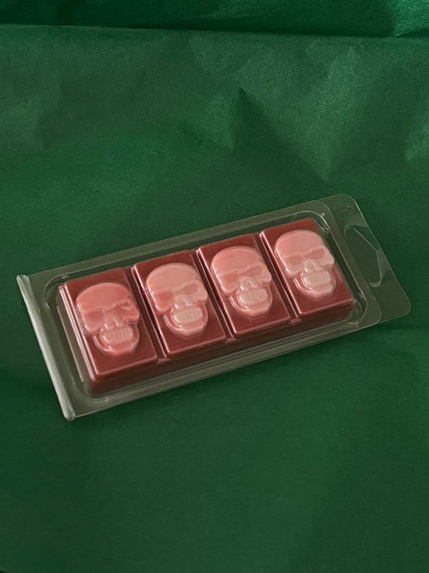 Skull Snap Bar
